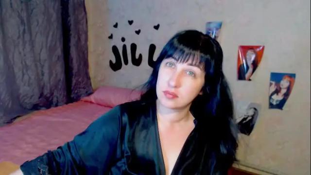 Image 2 of jillstevens Stream on Chaturbate on 7 days ago