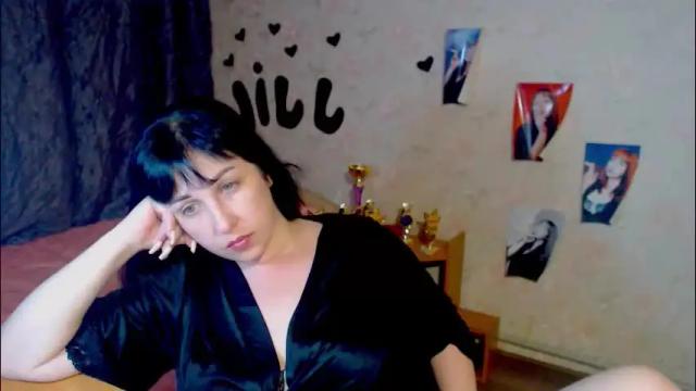 Image 8 of jillstevens Stream on Chaturbate on 2 days ago