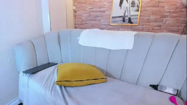 Image 6 of jimena_b Stream on Chaturbate on 1 month ago