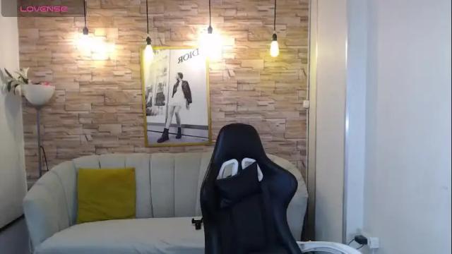 Image 2 of jimena_b Stream on Chaturbate on 1 month ago