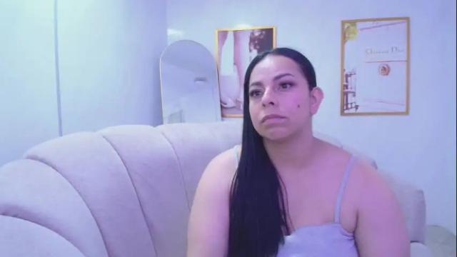 Image 11 of jimena_b Stream on Chaturbate on 6 months ago
