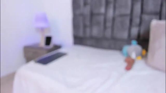 Image 12 of jimena_b Stream on Chaturbate on 5 months ago