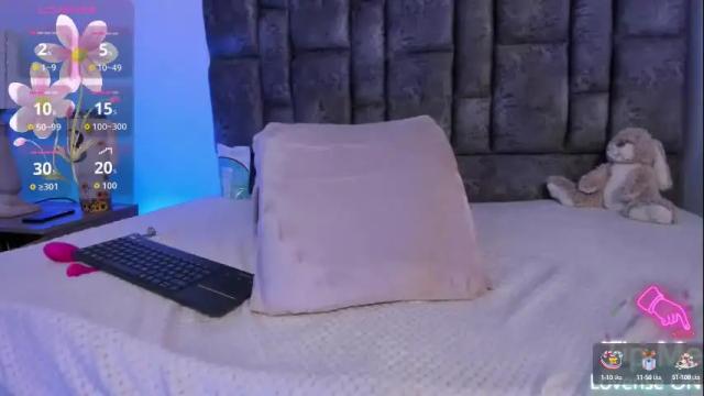 Image 10 of jimena_b Stream on Chaturbate on 4 months ago