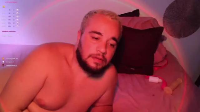 Image 4 of jimmymiacouple Stream on Chaturbate on 12 months ago