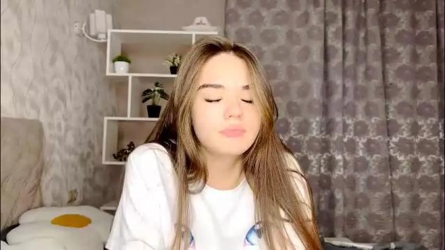 Image 3 of jinny_garland Stream on Chaturbate on 1 month ago