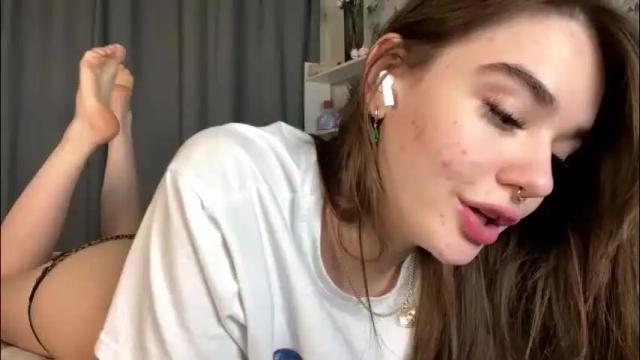 Image 7 of jinny_garland Stream on Chaturbate on 3 days ago