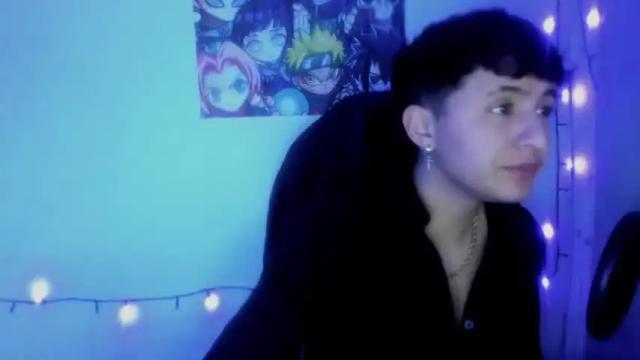 Image 3 of jinxx_19 Stream on Chaturbate on 14 months ago