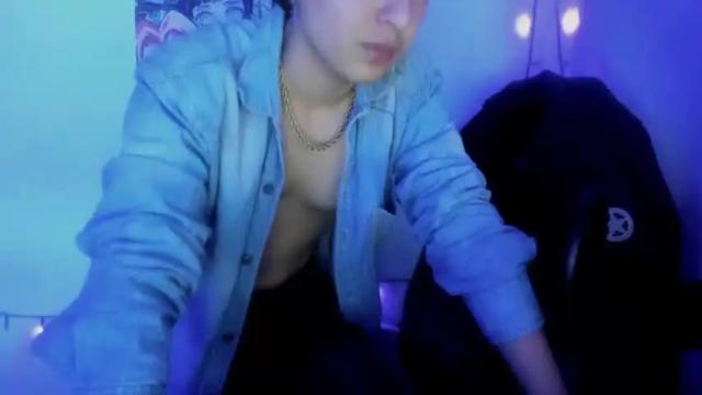 Image 6 of jinxx_19 Stream on Chaturbate on 14 months ago