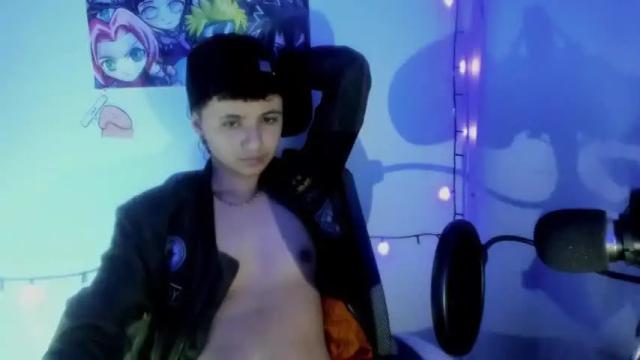Image 11 of jinxx_19 Stream on Chaturbate on 13 months ago
