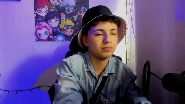Image 3 of jinxx_19 Stream on Chaturbate on 12 months ago