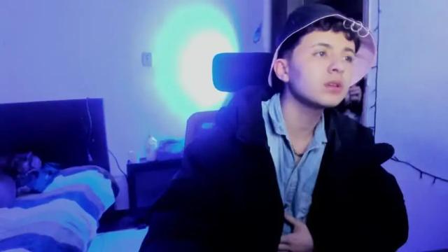 Image 2 of jinxx_19 Stream on Chaturbate on 12 months ago
