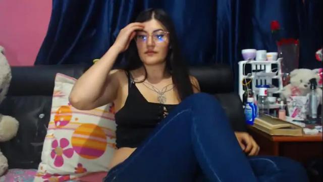 Image 3 of jjodie__ Stream on Chaturbate on 2 months ago