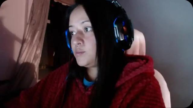 Image 12 of jjulietha95 Stream on Chaturbate on 17 months ago