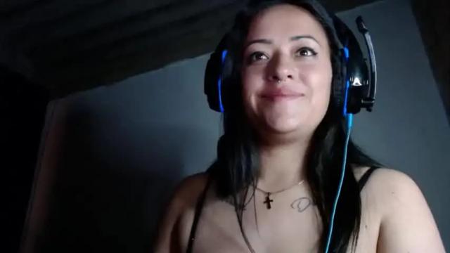 Image 10 of jjulietha95 Stream on Chaturbate on 17 months ago