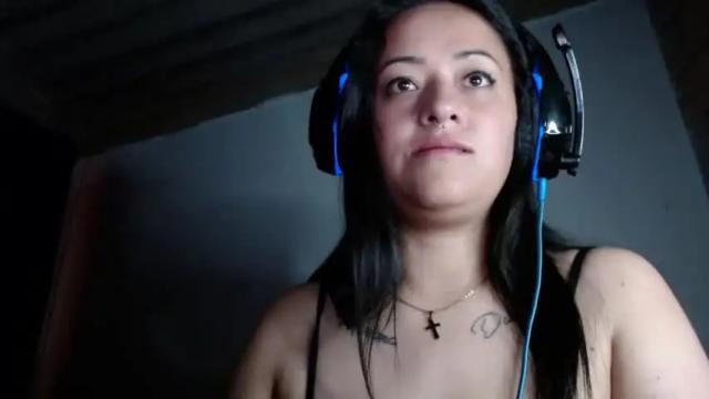 Image 12 of jjulietha95 Stream on Chaturbate on 17 months ago