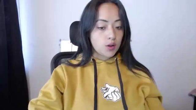 Image 4 of jjulietha95 Stream on Chaturbate on 16 months ago