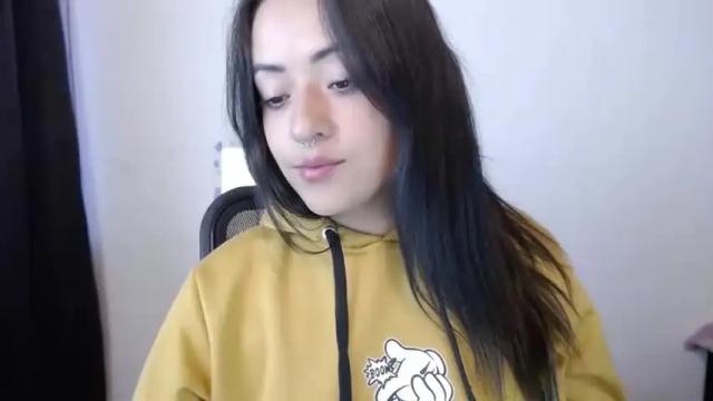 Image 6 of jjulietha95 Stream on Chaturbate on 16 months ago