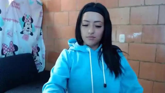 Image 2 of jjulietha95 Stream on Chaturbate on 15 months ago