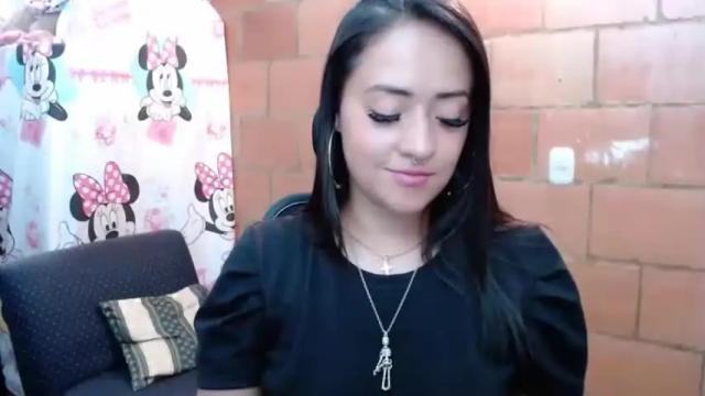 Image 8 of jjulietha95 Stream on Chaturbate on 15 months ago