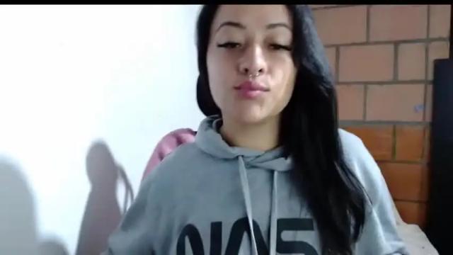 Image 12 of jjulietha95 Stream on Chaturbate on 15 months ago