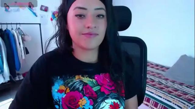 Image 12 of jjulietha95 Stream on Chaturbate on 2 months ago