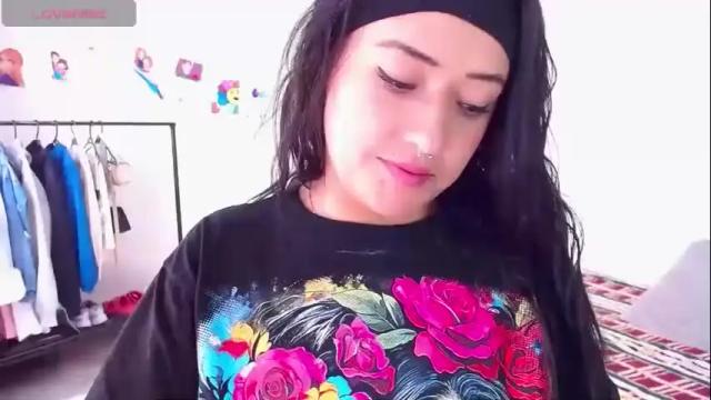 Image 2 of jjulietha95 Stream on Chaturbate on 2 months ago