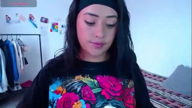 Image 6 of jjulietha95 Stream on Chaturbate on 2 months ago