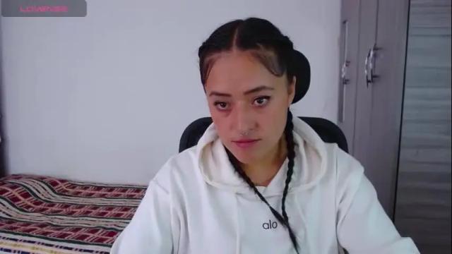 Image 12 of jjulietha95 Stream on Chaturbate on 1 month ago