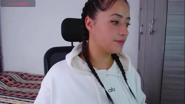 Image 6 of jjulietha95 Stream on Chaturbate on 1 month ago