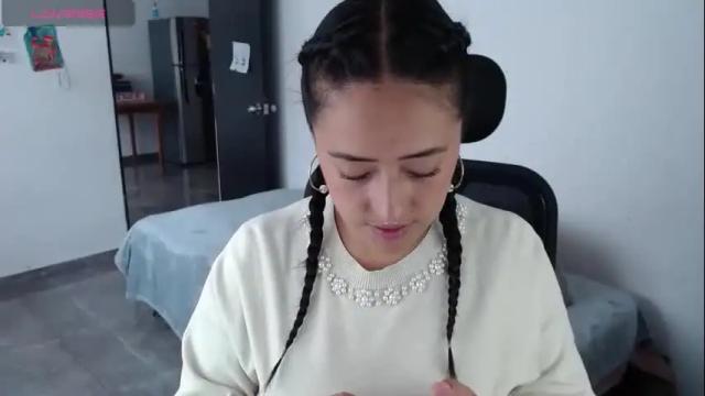 Image 4 of jjulietha95 Stream on Chaturbate on 1 month ago