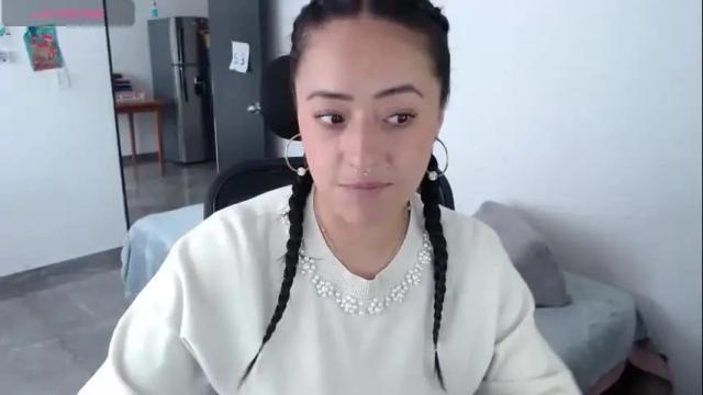 Image 6 of jjulietha95 Stream on Chaturbate on 1 month ago
