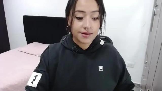 Image 4 of jjulietha95 Stream on Chaturbate on 6 days ago