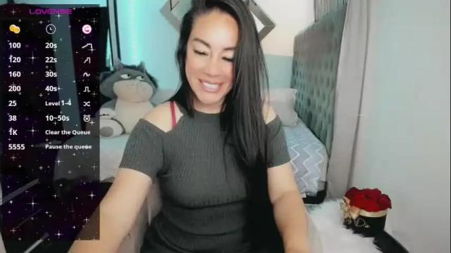 Image 3 of jloveers Stream on Chaturbate on 2 months ago