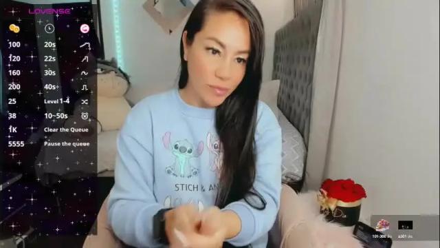 Image 2 of jloveers Stream on Chaturbate on 2 months ago