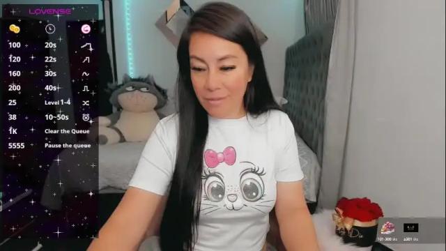 Image 4 of jloveers Stream on Chaturbate on 2 months ago
