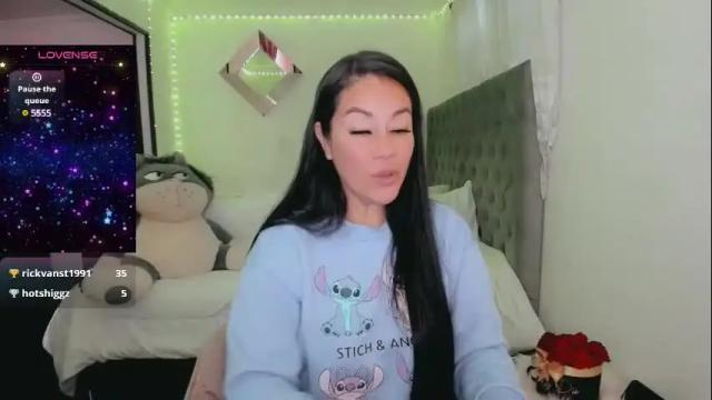 Image 10 of jloveers Stream on Chaturbate on 13 days ago