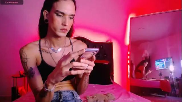 Image 2 of joaisaza Stream on Chaturbate on 16 days ago