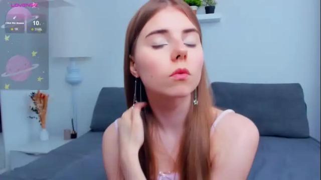 Image 10 of joandownton Stream on Chaturbate on 6 months ago