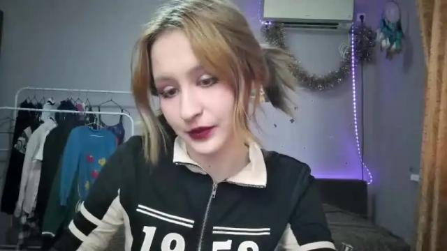 Image 4 of joanna_tompsonlove0 Stream on Chaturbate on 13 months ago