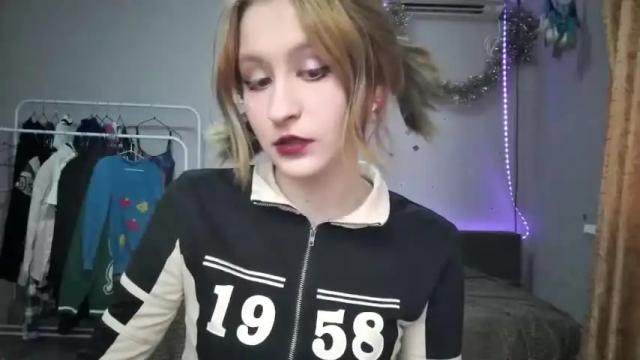 Image 6 of joanna_tompsonlove0 Stream on Chaturbate on 13 months ago
