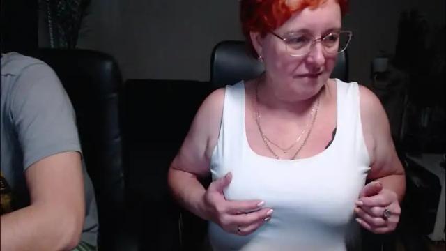 Thumbnail 2, joannaandneighbour's Stream at Chaturbate, 21 days ago