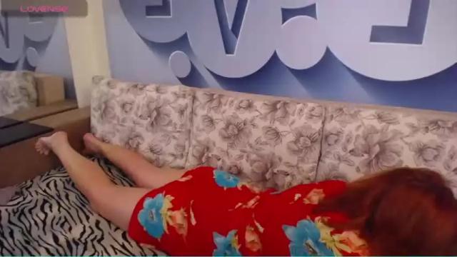 Image 8 of joanne_star Stream on Chaturbate on 19 months ago