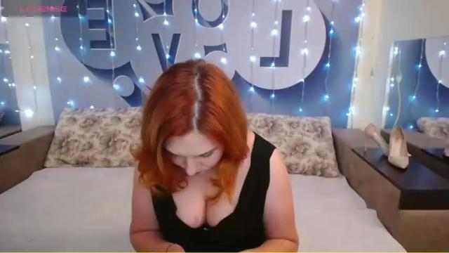 Image 12 of joanne_star Stream on Chaturbate on 18 months ago