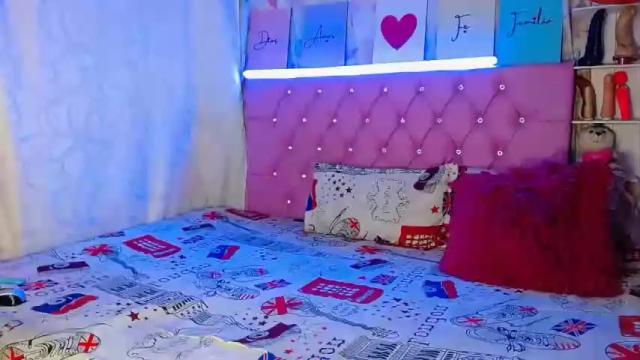 Image 12 of joannediamonds Stream on Chaturbate on 12 months ago
