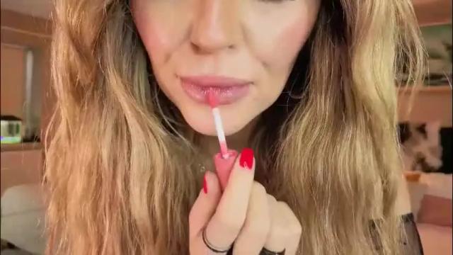 Image 4 of joannee Stream on Chaturbate on 14 days ago