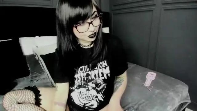 Thumbnail 2, joanneil's Stream at Chaturbate, 17 months ago