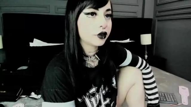Image 7 of joanneil Stream on Chaturbate on 17 months ago
