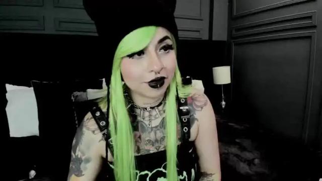 Image 6 of joanneil Stream on Chaturbate on 17 months ago