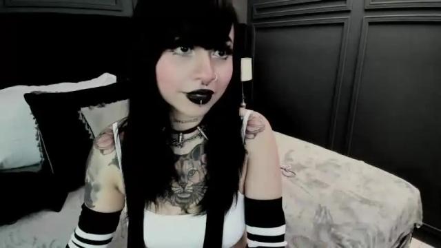 Thumbnail 2, joanneil's Stream at Chaturbate, 17 months ago