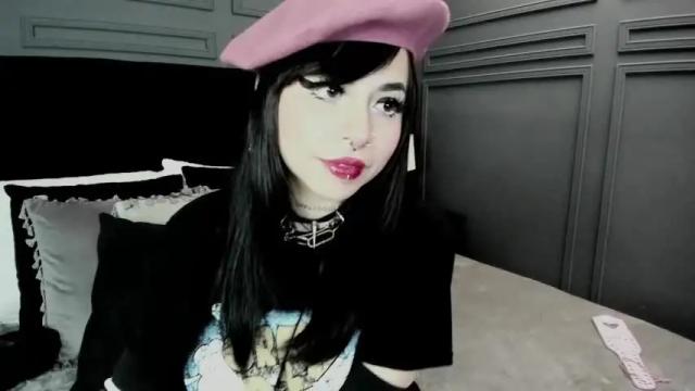 Thumbnail 1, joanneil's Stream at Chaturbate, 17 months ago
